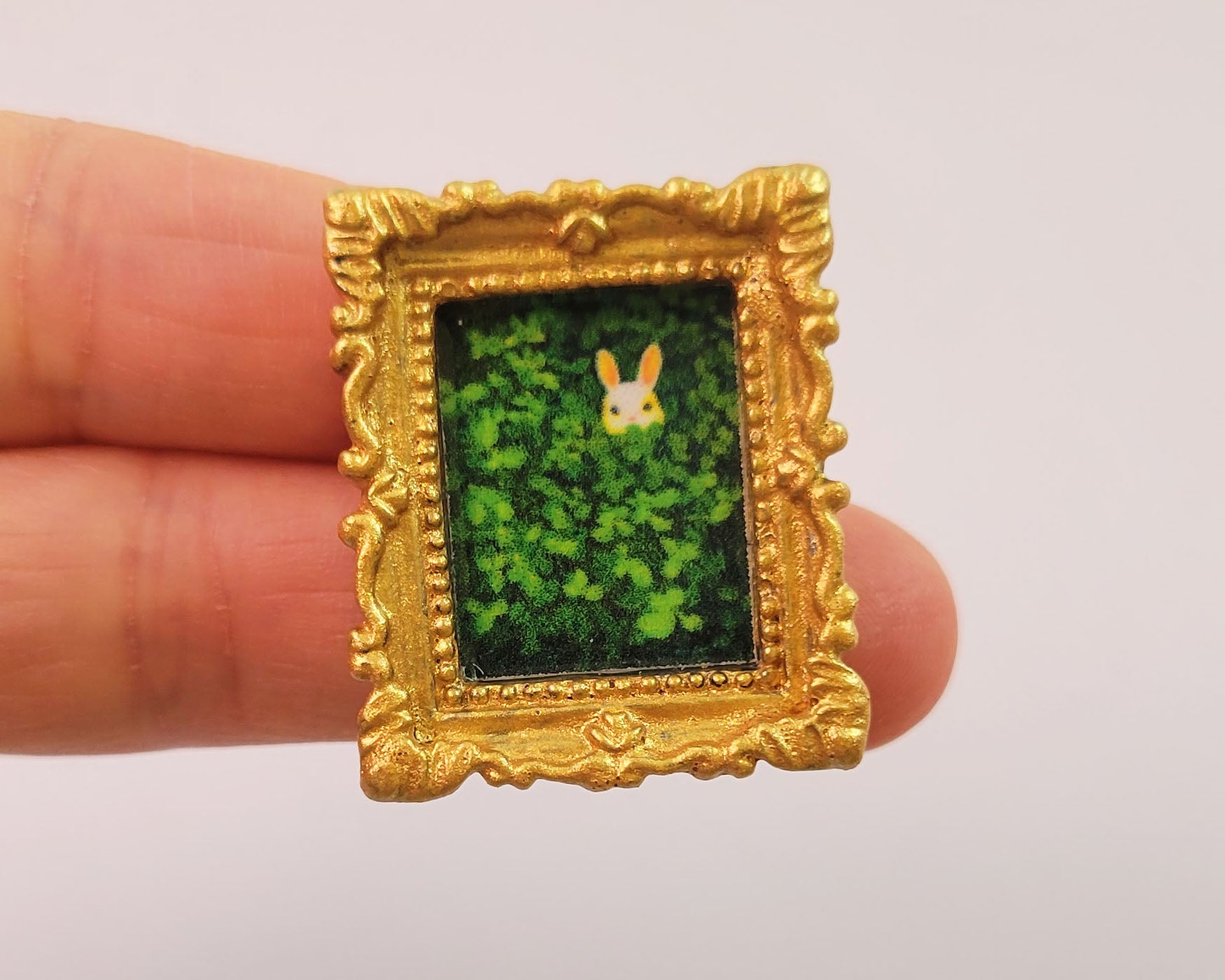 Miniature art pin, cute animal art